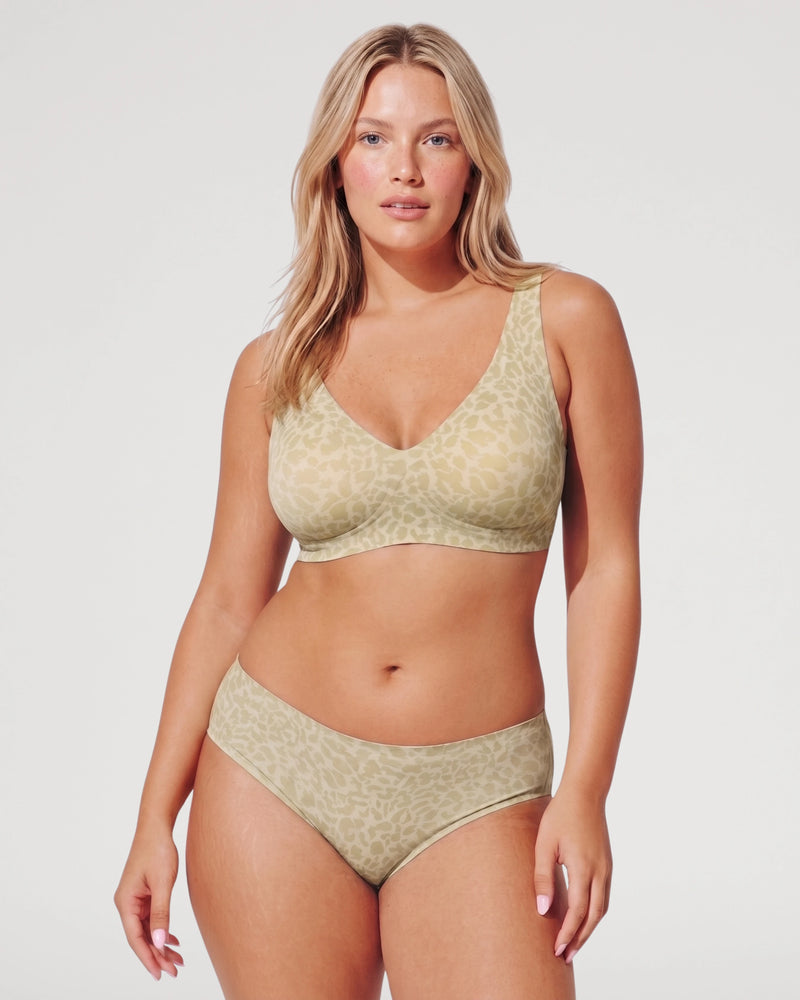 Seamless Wireless Plunge Push-Up Jelly Bra
