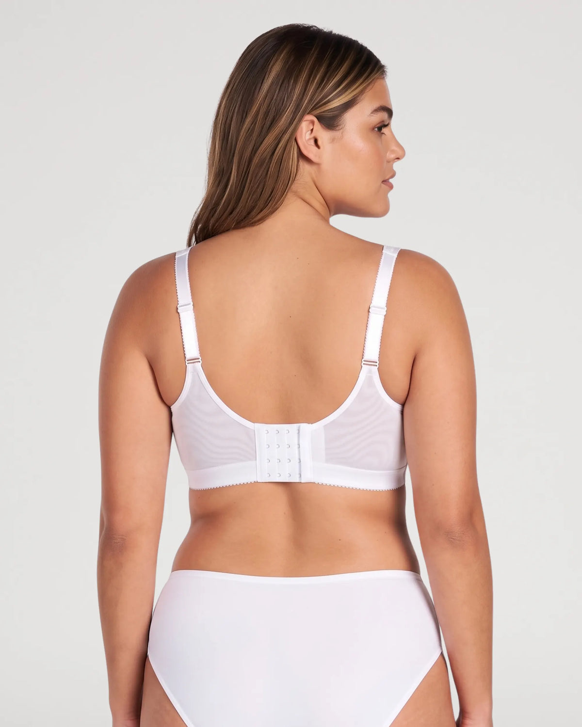Plus Size Lace Molded Underwire Full Coverage Bra