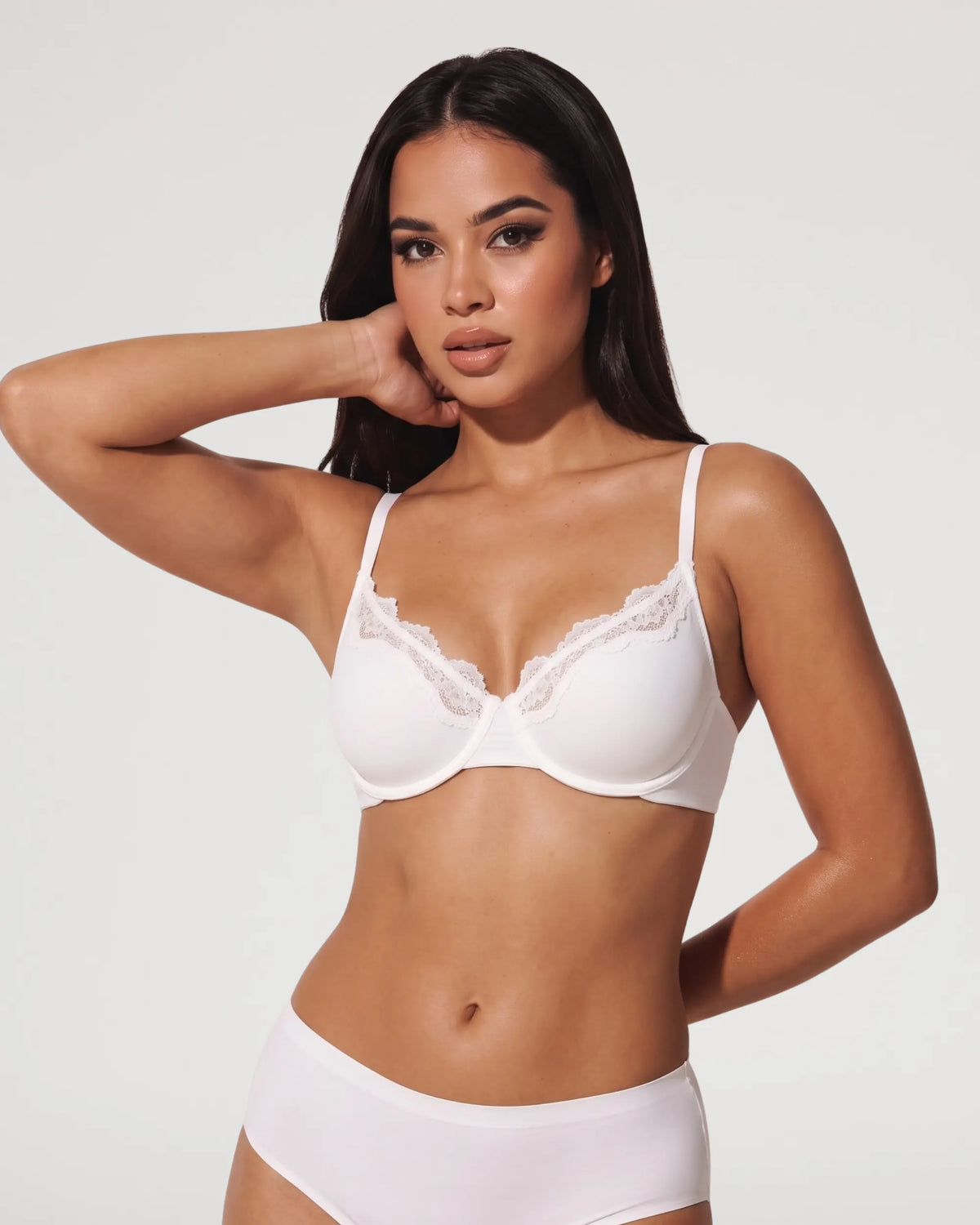 Lace Unlined Underwire Scoop Bra