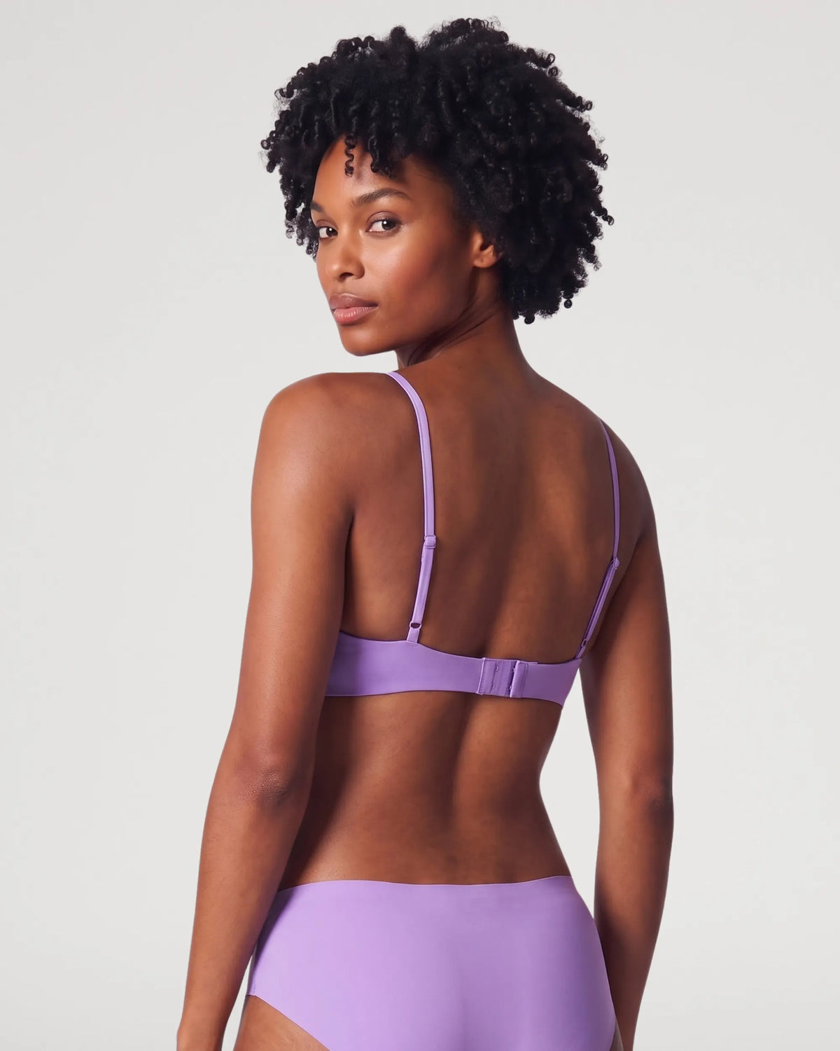 Lace Unlined Underwire Scoop Bra