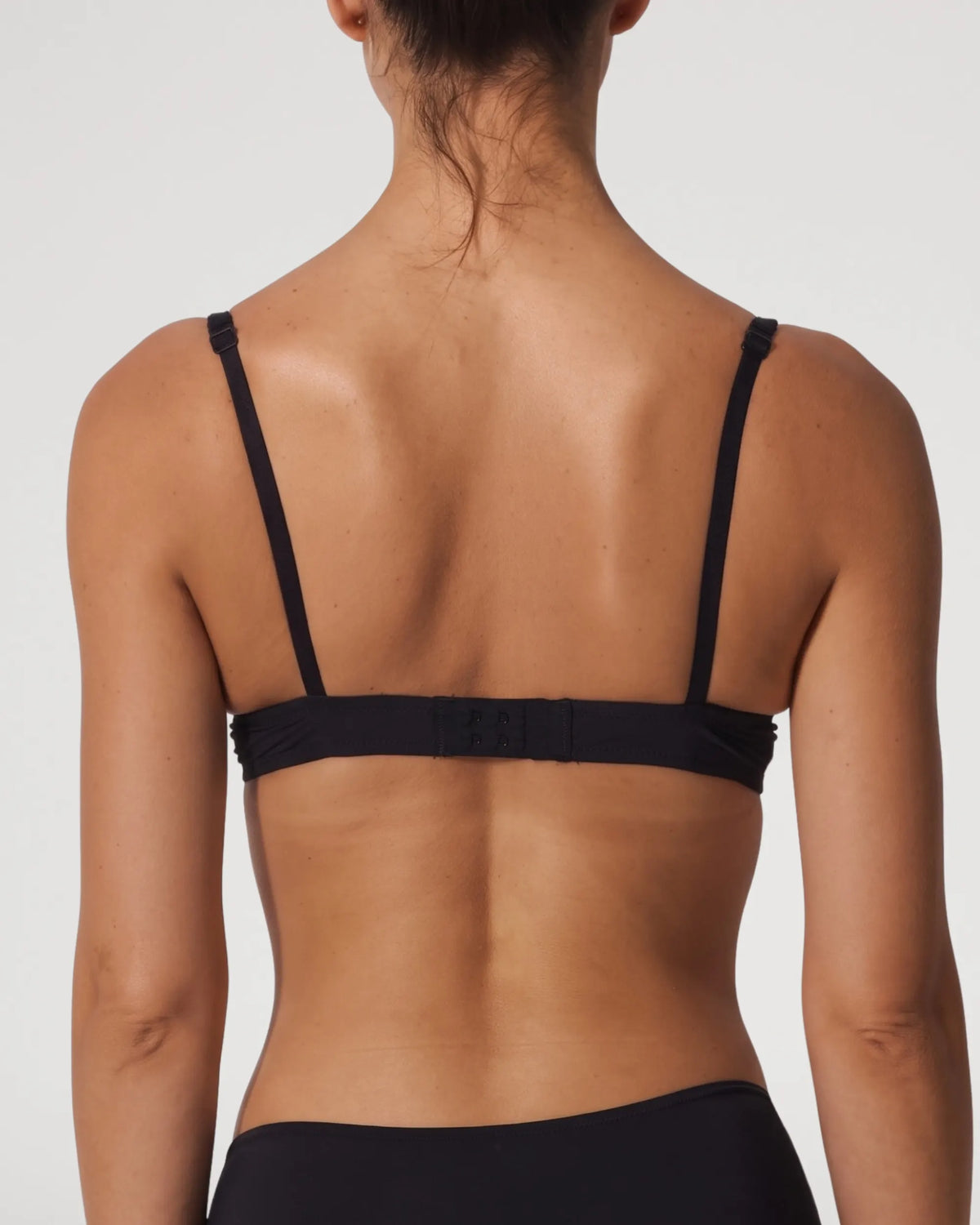 Lace Molded Push-Up Underwire Bra