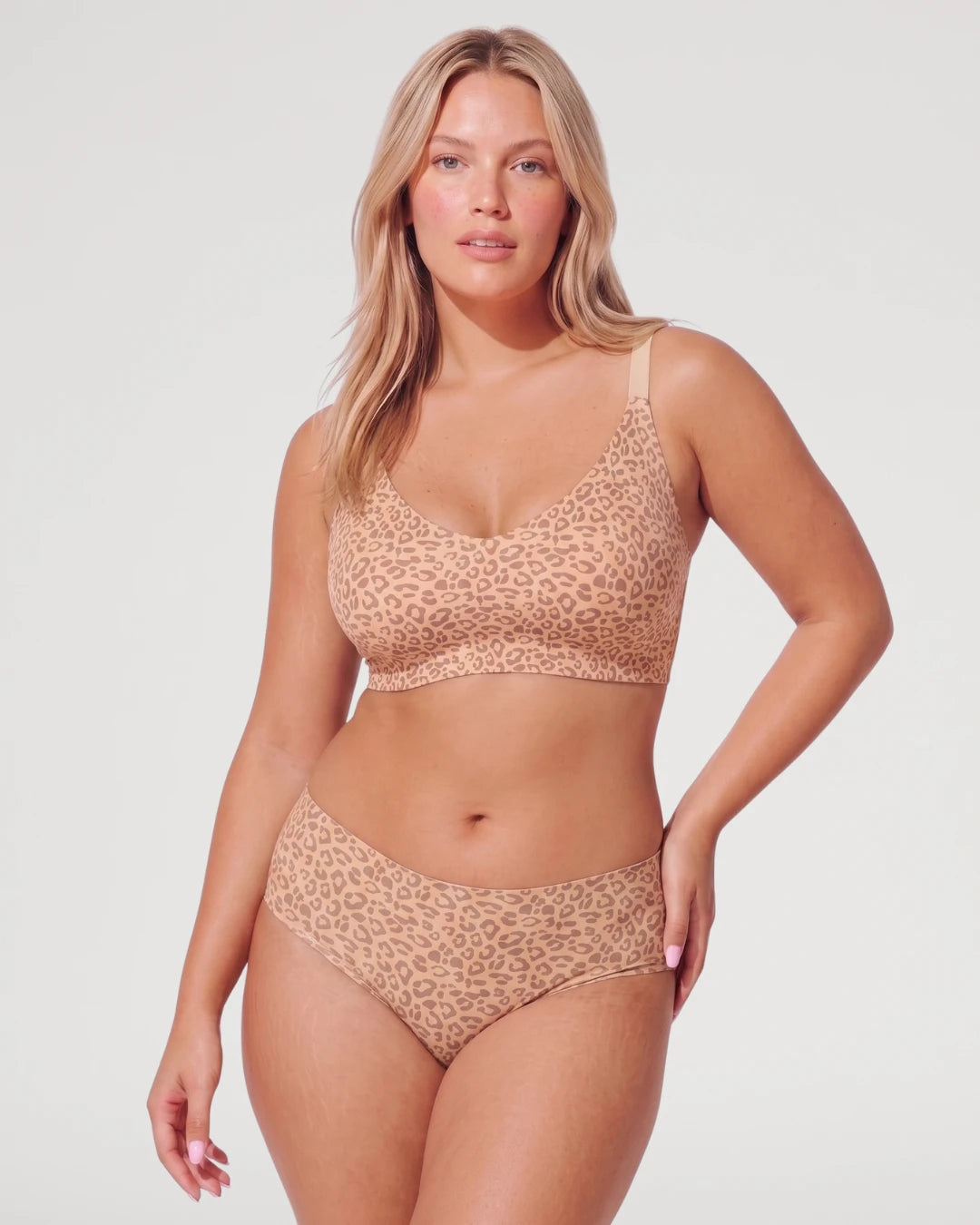 Lace Jelly Deep V Racerback Bralette