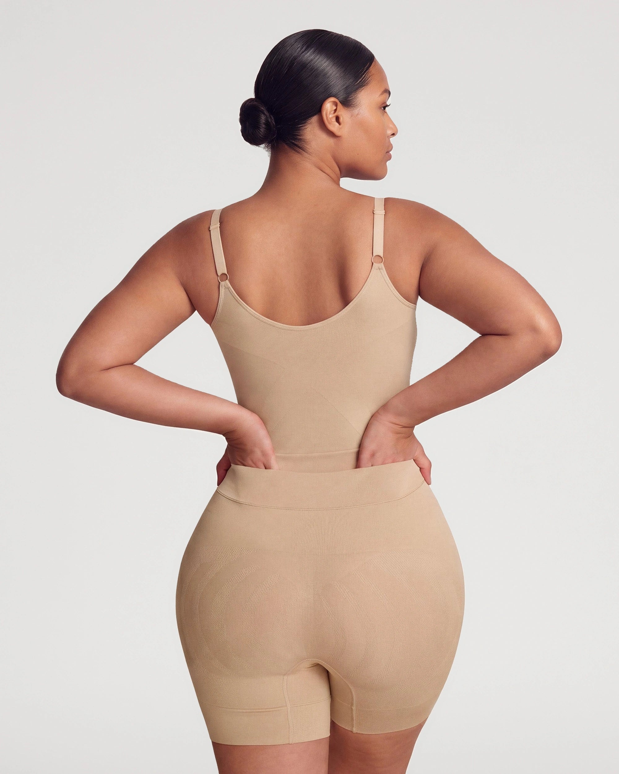 Fabric and finish detail on the Seamless Full Body Sculpting Bodysuit | LilyCurve