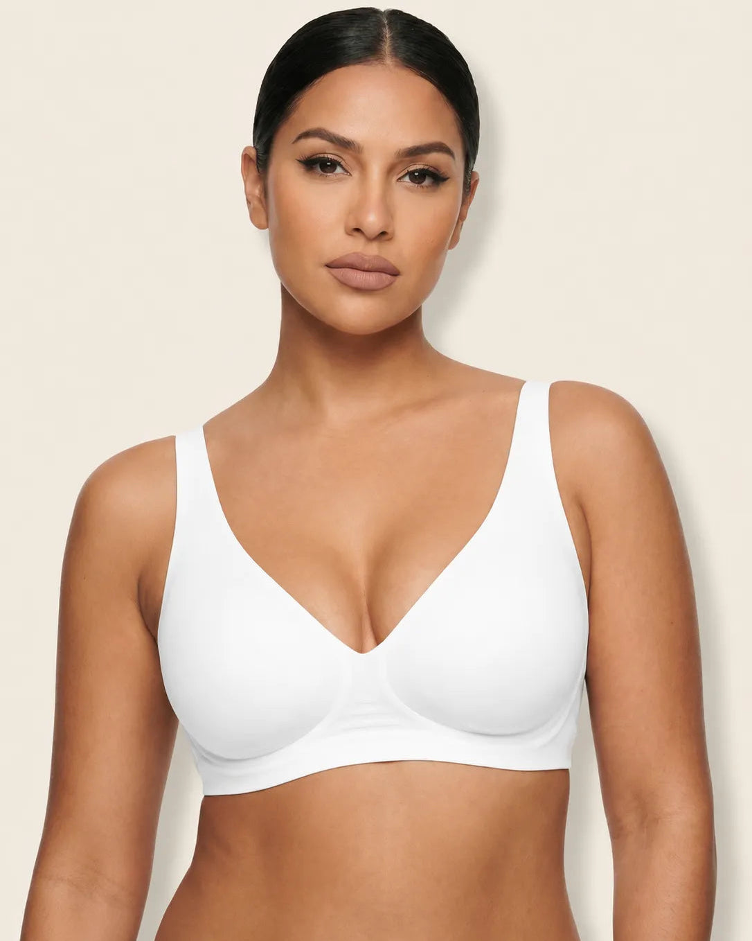 Soutien-gorge sans couture plongeant push-up sans armature en gel