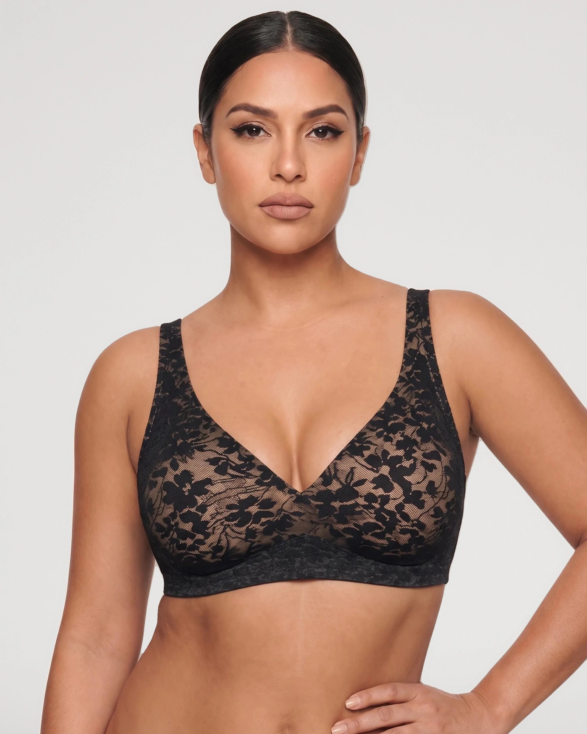 Strap and neckline view for the plunge bra | LilyCurve