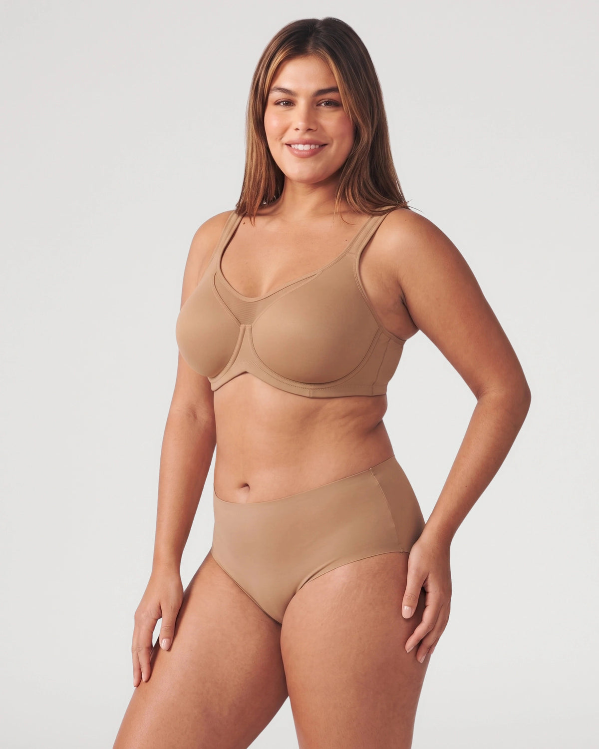 Model-style fit view of the Full Coverage Unlined Minimizer Underwire Bra | LilyCurve