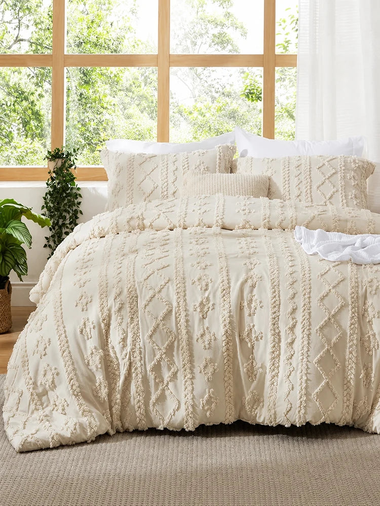 Boho Tufted Embroidery Comforter Set Soft Breathable 3 Piece Bedding Set