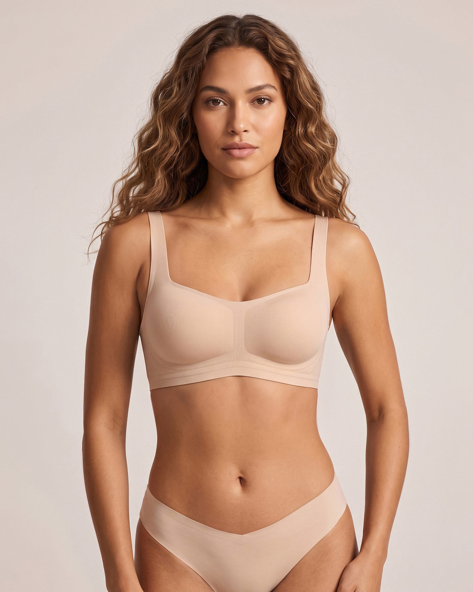 Ensemble bralette et culotte sans couture à encolure carrée