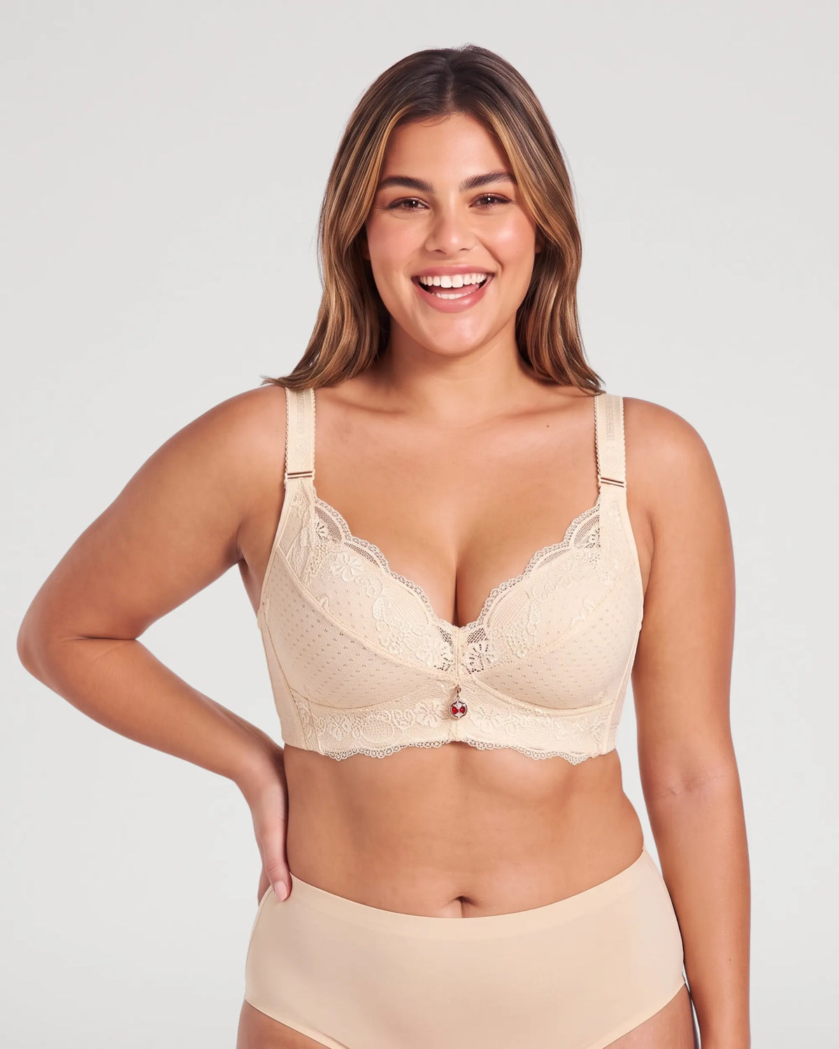 Plus Size Lace Molded Underwire Full Coverage Bra