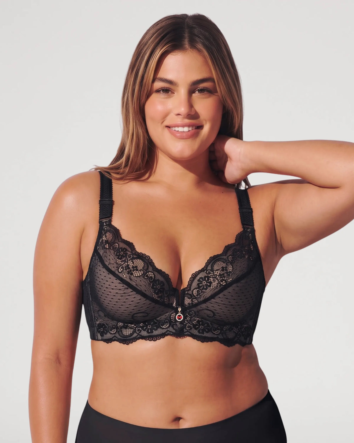 Plus Size Lace Molded Underwire Full Coverage Bra
