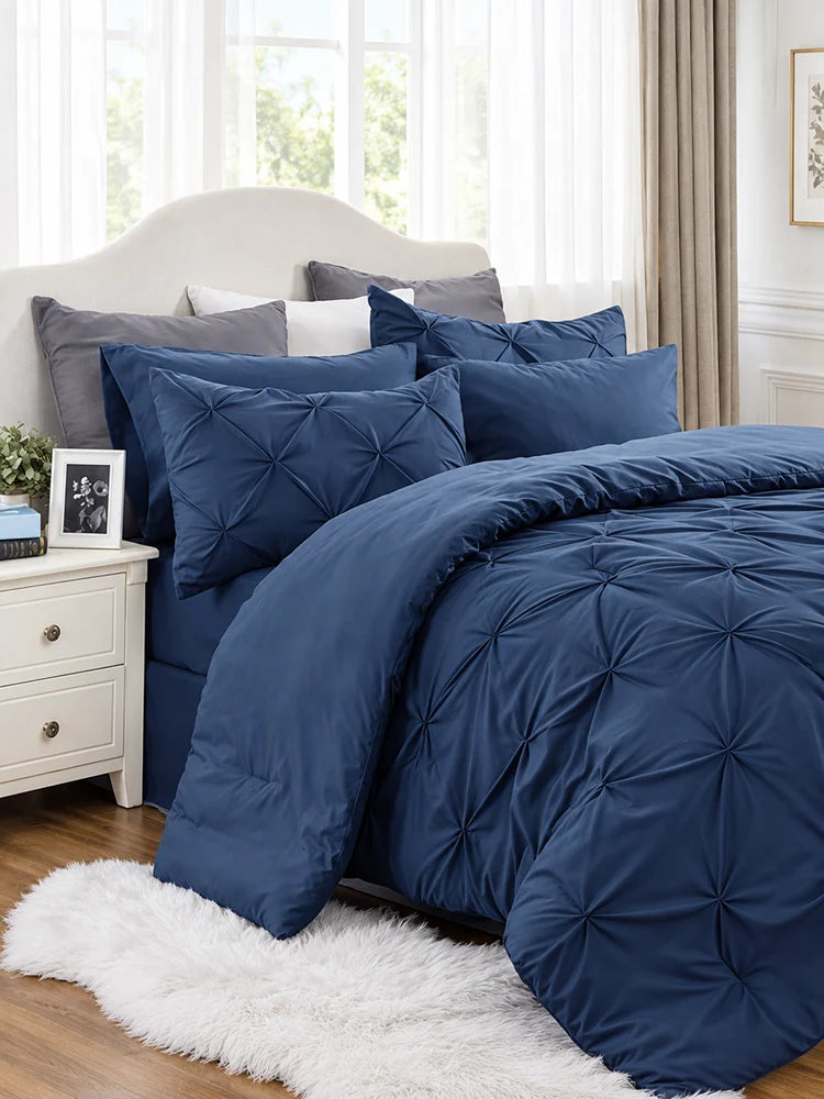 3-Piece Pinch Pleat Bedding Set – Cloud-Like Softness, Breathable Comfort & a Cozy, Inviting Bedroom