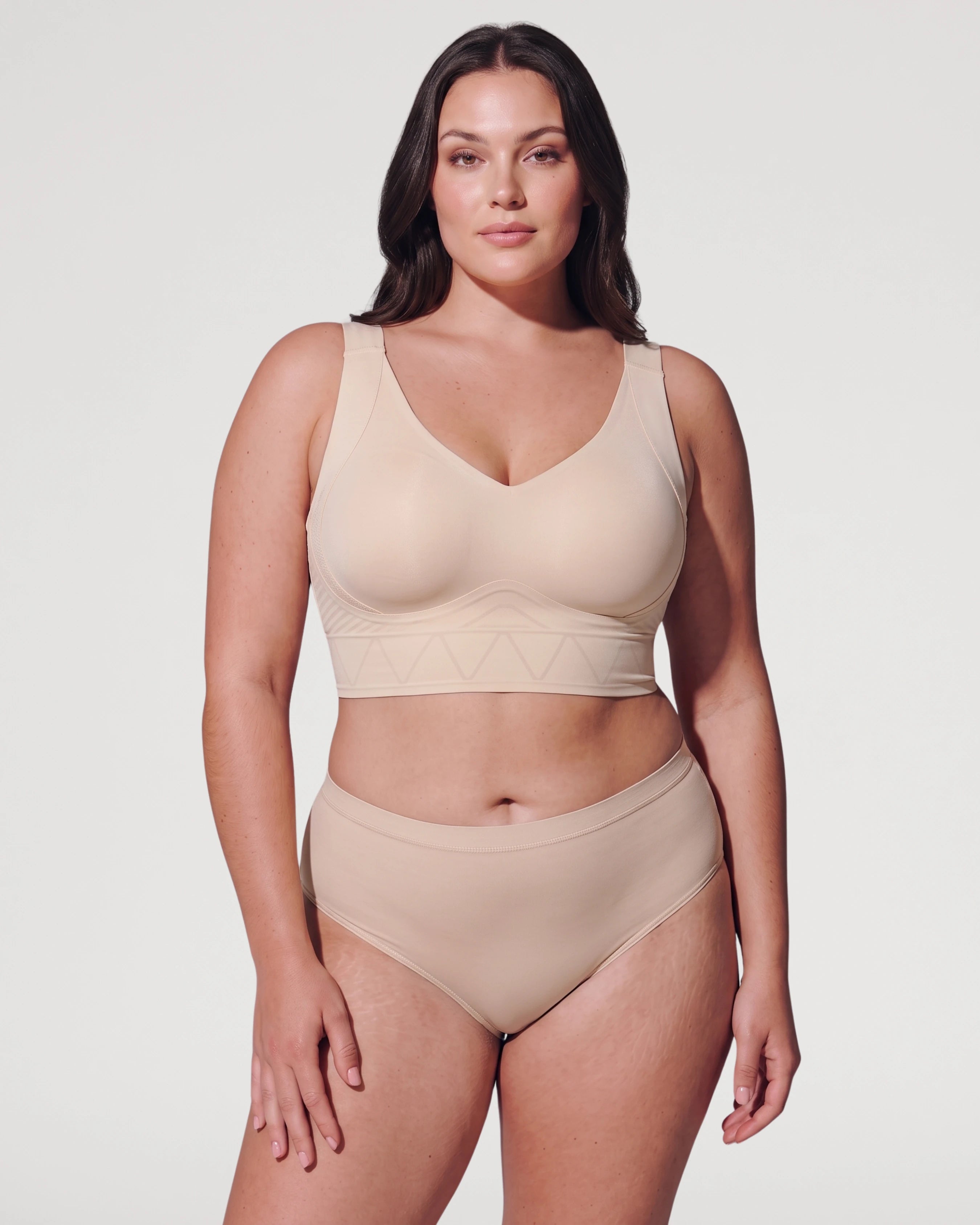 Soutien-gorge T-shirt sans armature, rembourré, bonnets couvrants, en gel, grandes tailles