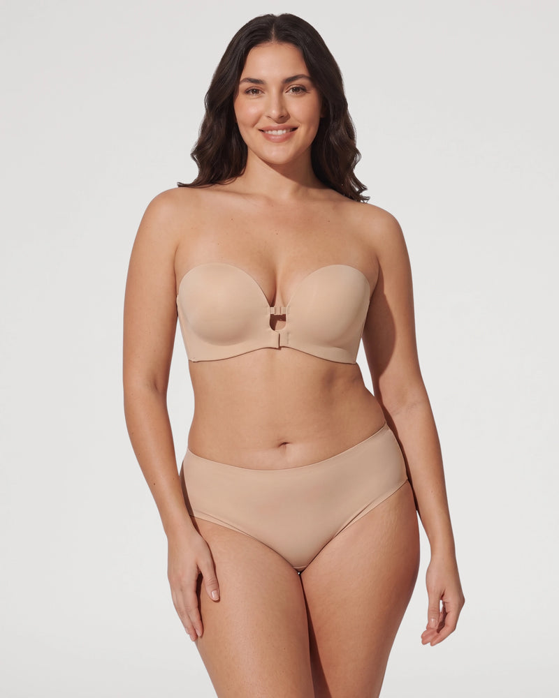 Front-Closure Wireless Padded Strapless Bra