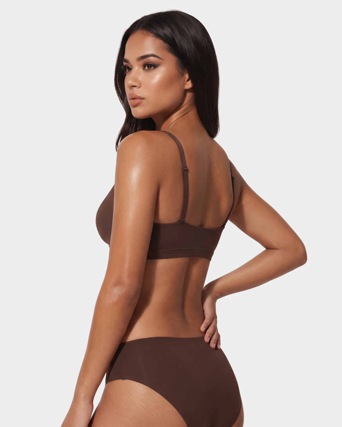 Everyday Wireless Plunge Bralette - Padded
