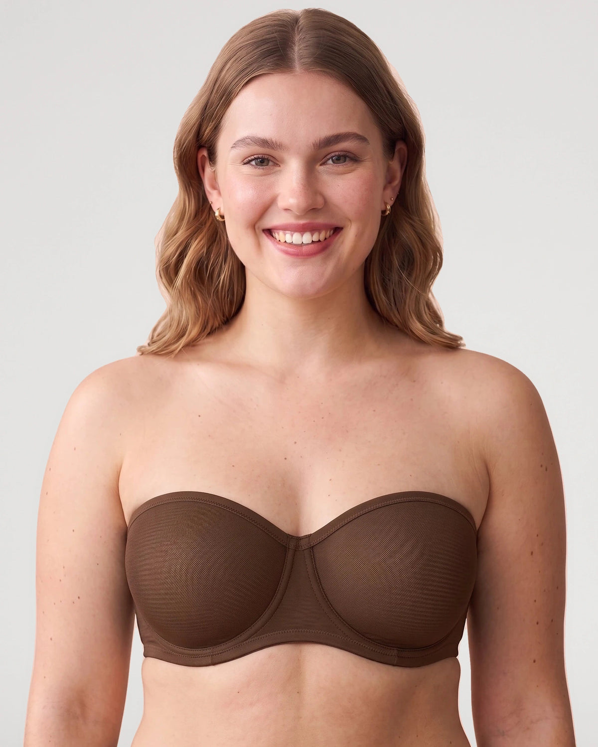 Side profile showing the strapless bra shape | LilyCurve