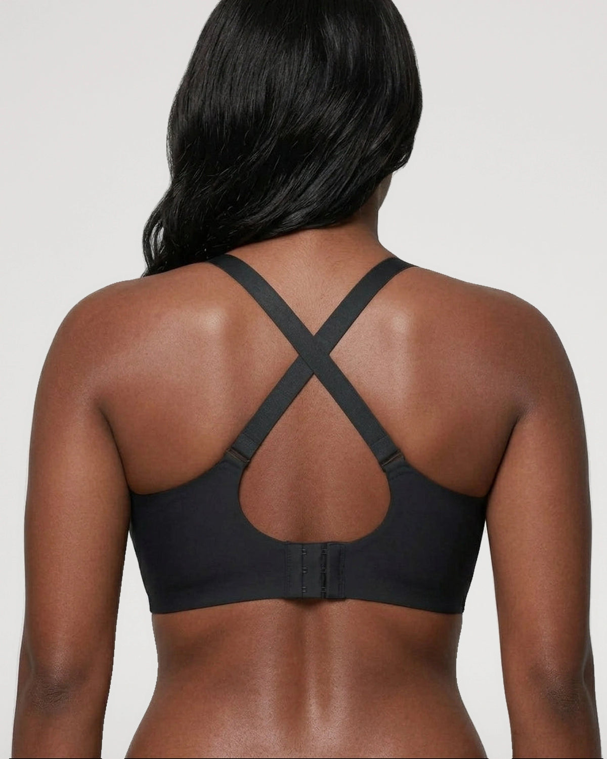 Back view with smooth everyday support | LilyCurve