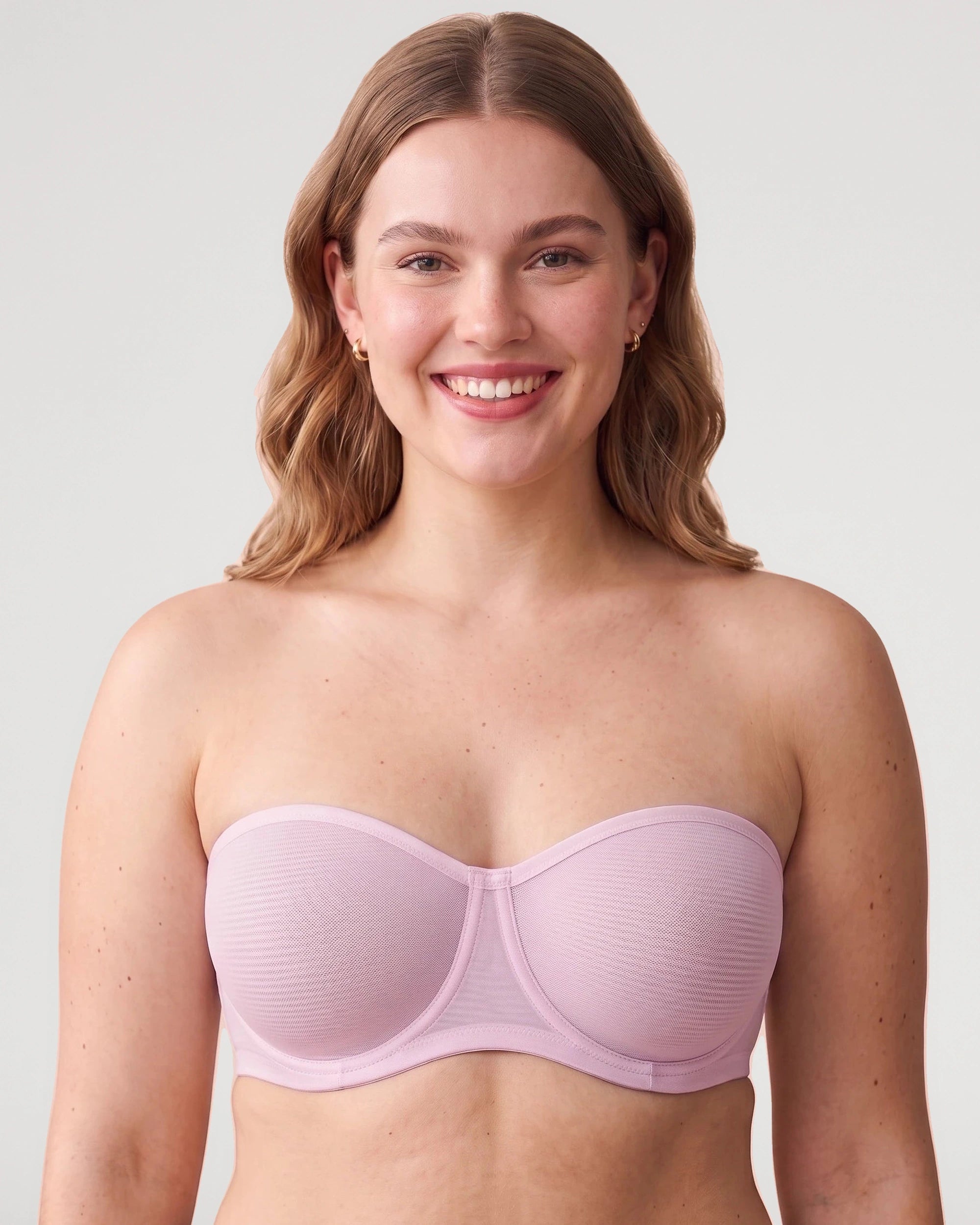 Back view with smooth everyday support | LilyCurve