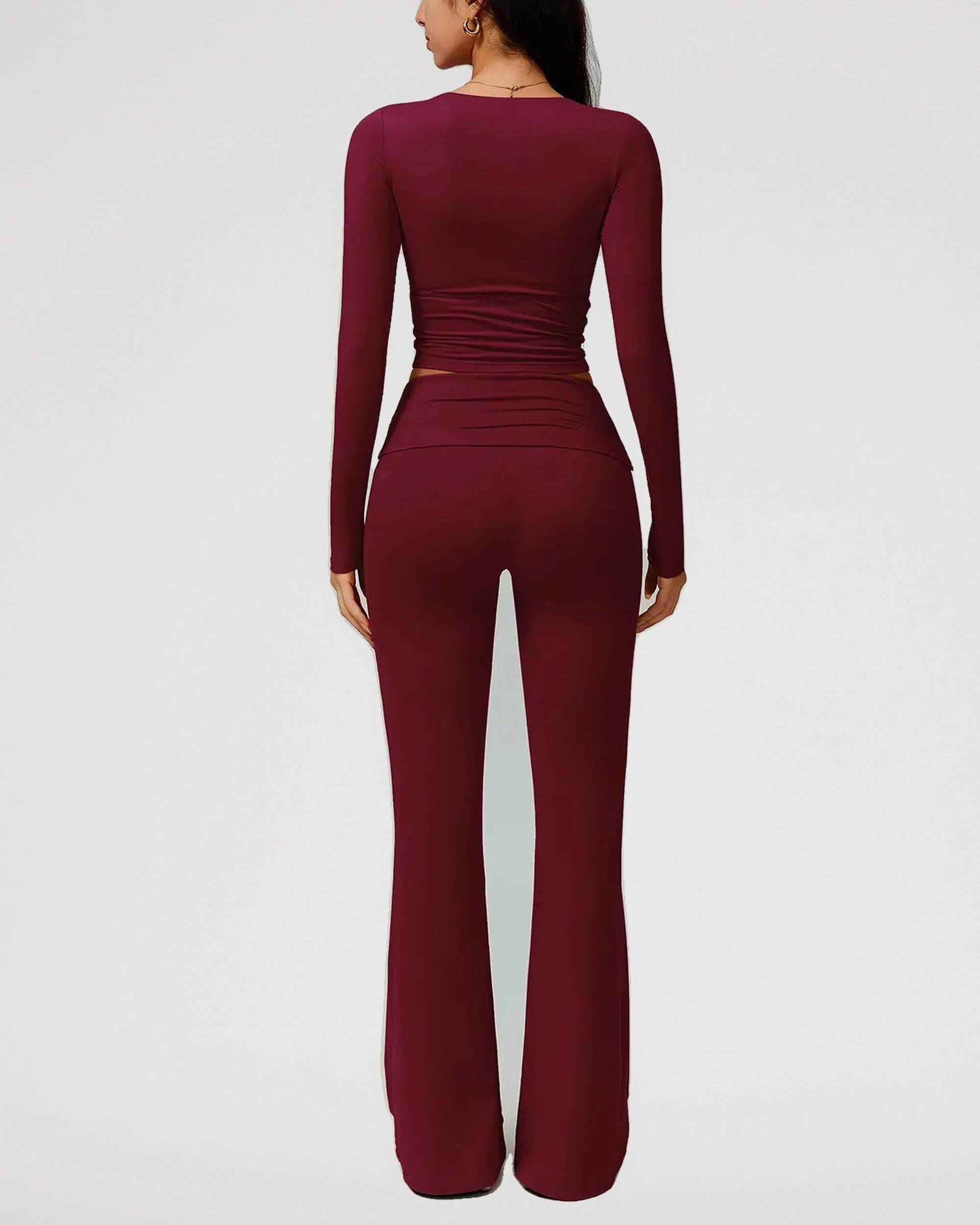 Studio fit image for the Womens 2 Piece High Stretch Sporty Activewear Set | LilyCurve