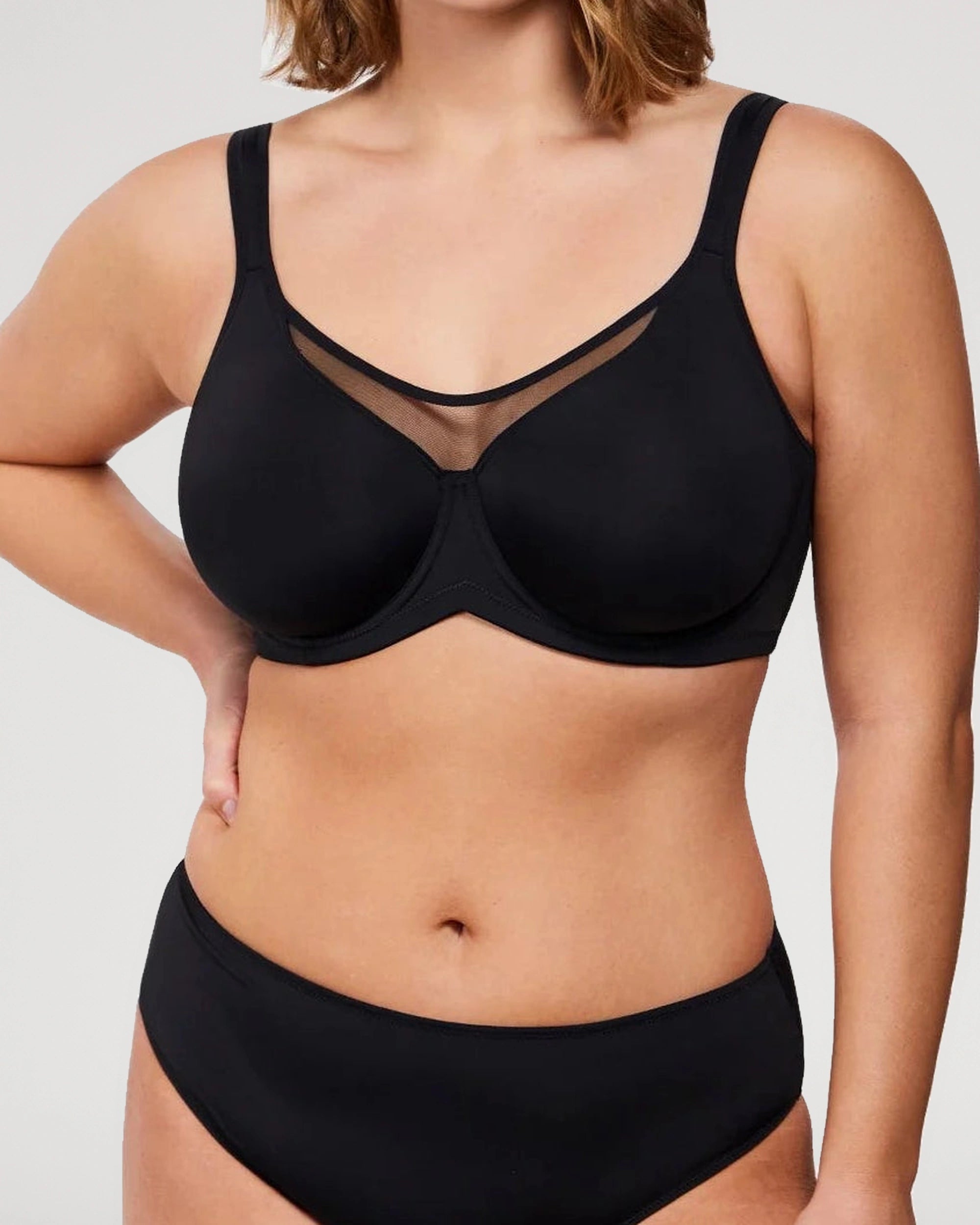 Side profile showing the minimizer bra shape | LilyCurve