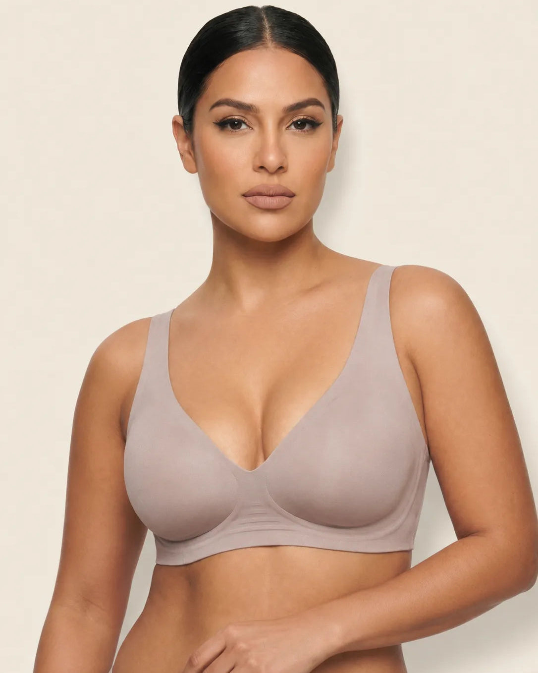 Soutien-gorge sans couture plongeant push-up sans armature en gel