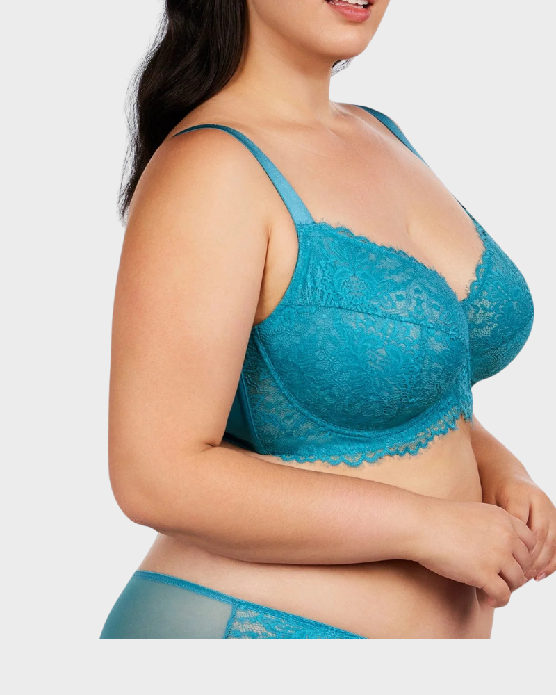 LilyCurve Ultra-Light Lace Underwire Push-Up Bra in BK