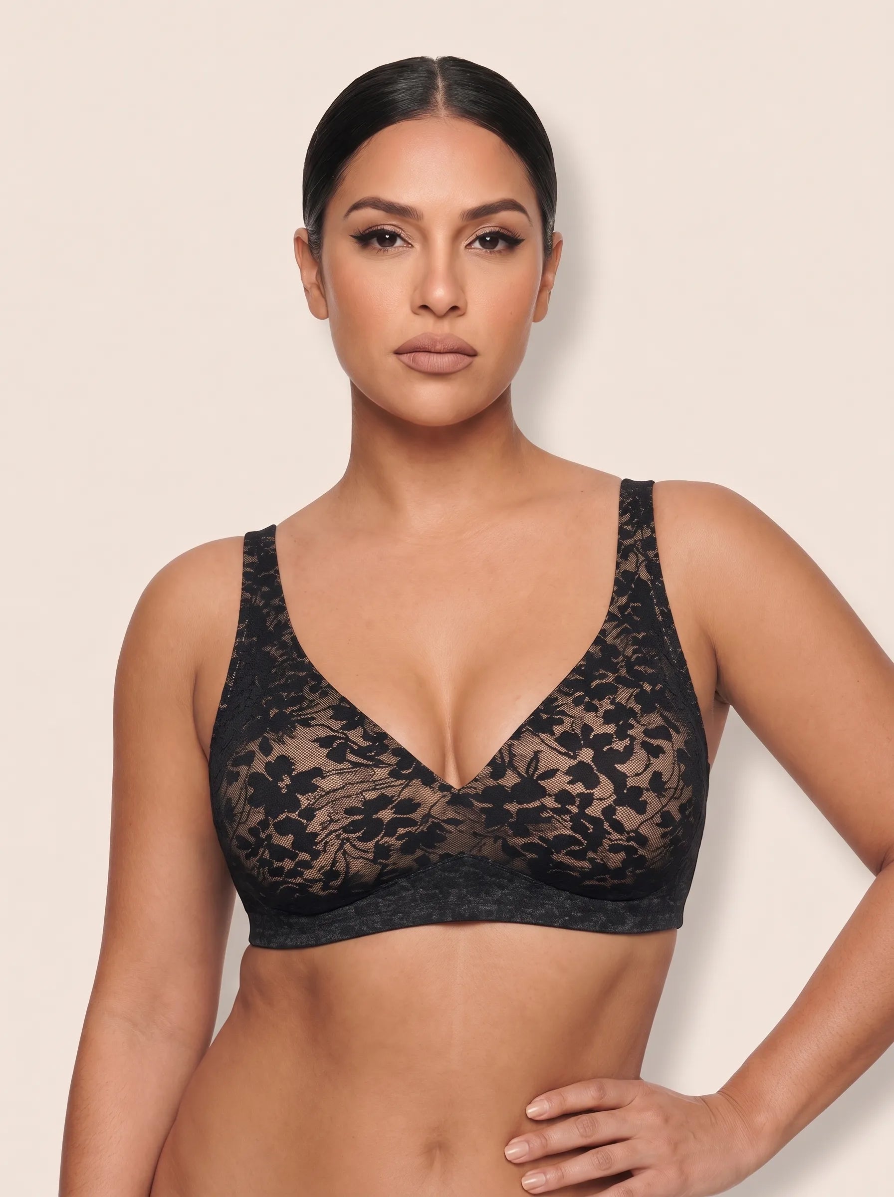 Soutien-gorge sans couture plongeant push-up sans armature en gel