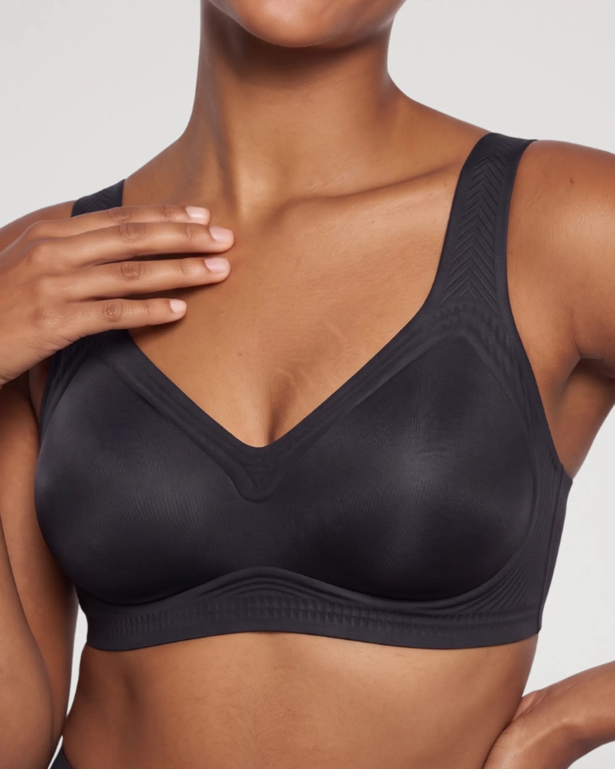 Pullover Bras