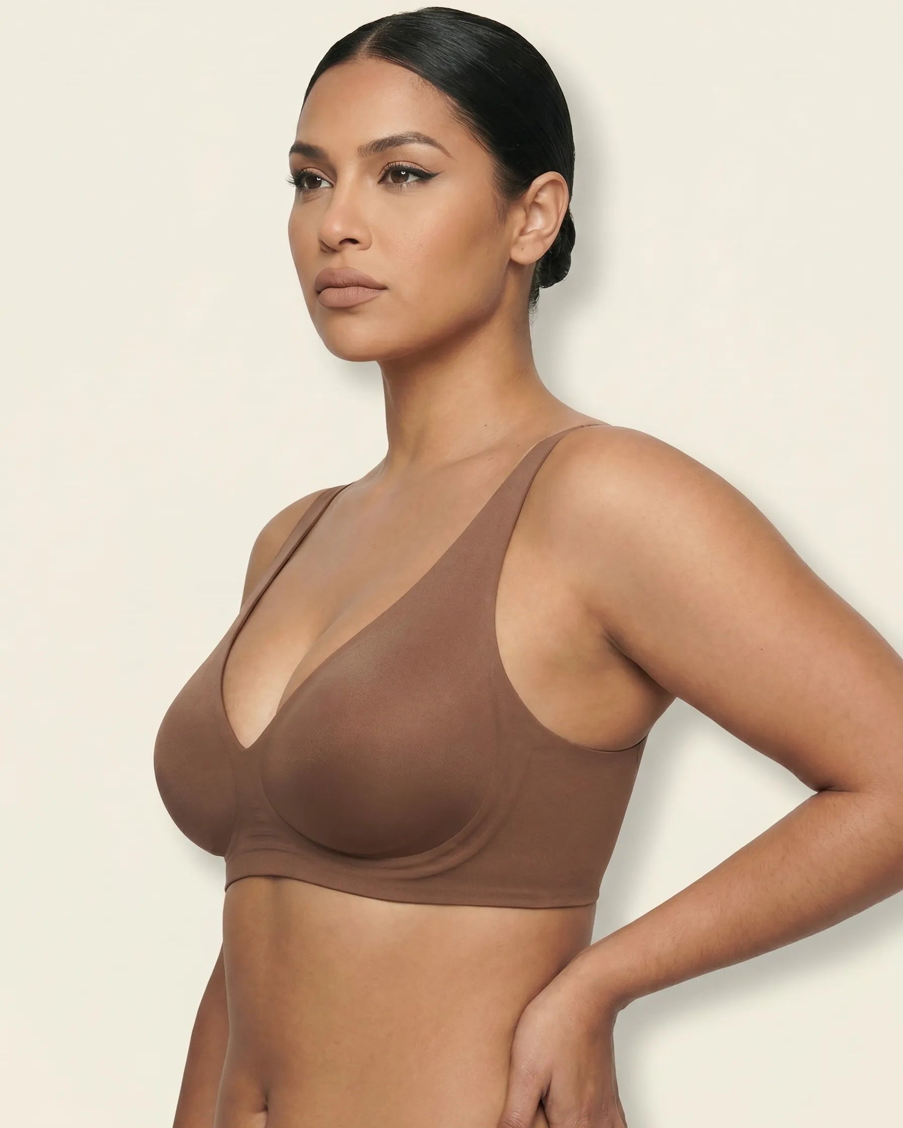 Soutien-gorge sans couture plongeant push-up sans armature en gel