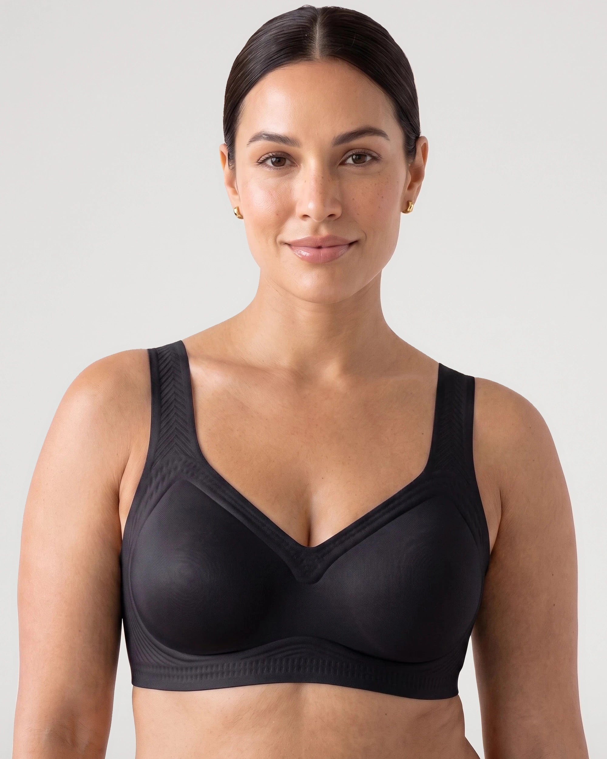 Side profile showing the bra shape | LilyCurve