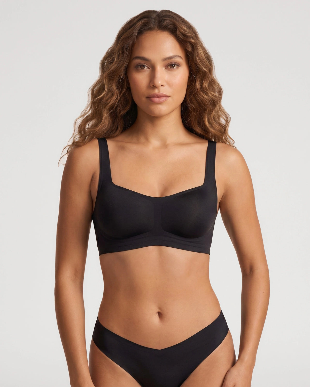 Back view with smooth everyday support | LilyCurve