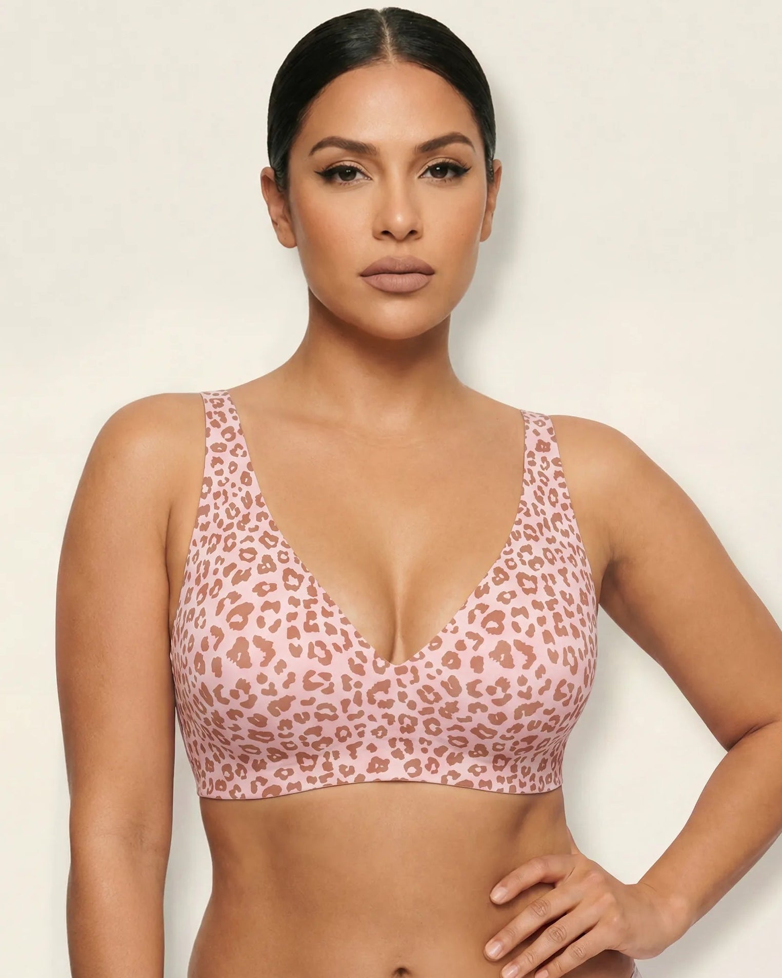 Seamless Wireless Plunge Push-Up Jelly Bra